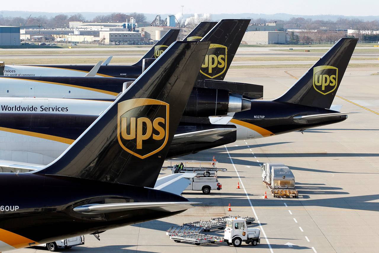 chuyển phát nhanh quốc tế UPS